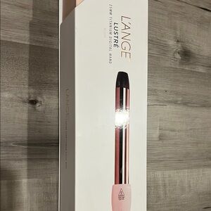Lange Pink Makeup Essentials